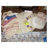 GROUP OF CROCHET TABLE CLOTHS AND DOILIES