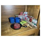 GROUP OF VINTAGE CONDIMENT CONTAINERS AND MINIATUR