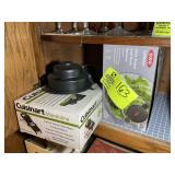 GROUP INCLUDING OXO LITTLE SALAD AND HERB SPINNER,