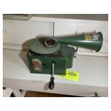 METAL GENOLA HANDLE CRANK SMALL PHONOGRAPH