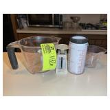 GROUP OF KITCHEN RELATED ITEMS, SCALE, MEASURING C