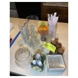 MISC GROUP INCLUDING NAPKIN RINGS, CANDLE HOLDER,