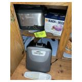 GROUP INCLUDING CUISINART TOASTER, GEORGE FOREMAN