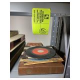 GROUP OF VINTAGE 33 1/3 RPM RECORDS, ROAD TIME CHA