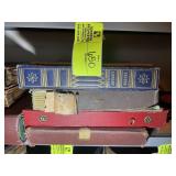 GROUP OF VINTAGE VICTROLA RECORDS