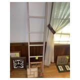 GROUP OF DECORATIVE ITEMS, LEANING QUILT RACK, WOO