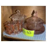 GROUP OF MISC DECORATIVE PINK GLASS, COVERED CANDY