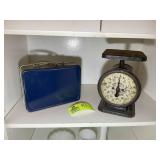 GROUP INCLUDING VINTAGE COLUMBIA FAMILY SCALES COU