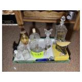 GROUP OF VINTAGE PERFUME BOTTLES