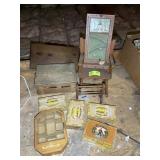 GROUP INCLUDING VINTAGE, CIGAR BOXES, SMALL ROCKIN