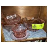 GROUP OF PINK GLASS SERVING DISHES, LARGE BOWL, GR