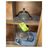 GROUP INCLUDING COVERED CHEESE DISHES, SLICERS, SU