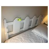 FULL/QUEEN SIZE HEADBOARD WITH METAL FRAME