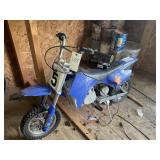 RAZOR ZR 350 ELECTRIC DIRT BIKE WITH CHARGER UNKNO
