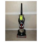 BISSELL CLEANVIEW UPRIGHT VACUUM CLEANER