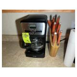 MR. COFFEE 12 CUP COFFEE POT AND FURI KNIFE BLOCK