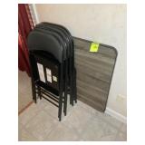 GROUP INCLUDING FOUR METAL FOLDING CHAIRS AND SQUA