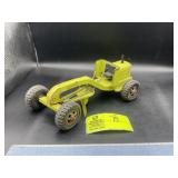 SMALL TONKA 4 WHEEL ROAD GRADER, LIME GREEN, ORIGI