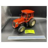 ERTL ALLIS CHALMERS 8010 4X4 CAB, 1982 COLLECTOR S
