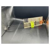 BEAR ARCHERY YOUTH 24 IN ARROWS