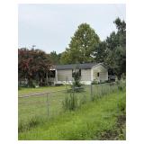 Manufactured Home on 1 Acre in Clayton!