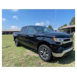 2023 Chevrolet Silverado LT 4x4 crew cab, Damage s