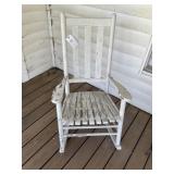 WOODEN ROCKING CHAIR