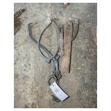 GROUP INCLUDING METAL TONGS, ETC