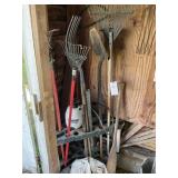 GROUP OF GARDEN TOOLS, PITCHFORK, RAKES, ETC