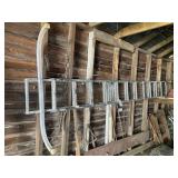 24 ALUMINUM EXTENSION LADDER