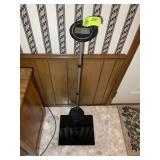 DIGITAL BATHROOM SCALE