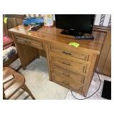 5 DRAWER SINGLE PEDISTAL WOOD DESK, 49 IN X 18 IN