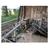 GROUP INCLUDING LOG SPLITTER, METAL TRELLIS WORK,