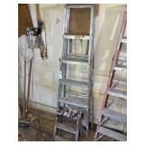 6 FT ALUMINUM LADDER AND WOODEN STEP STOOL