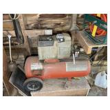 PORTER CABLE 15 GALLON ELECTRIC AIR COMPRESSOR WIT