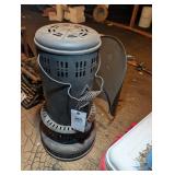 VINTAGE PORTABLE OIL HEATER AND LOG BASKET