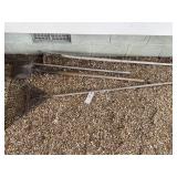 GROUP OF YARD TOOLS, RAKE, SHOVEL, HOE, ETC