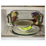 GROUP OF MISC SERVING PLATTERS, BOWLS, DECORATIVE