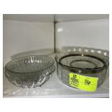 SHELF WITH DECORATIVE CLEAR GLASS SERVING BOWLS