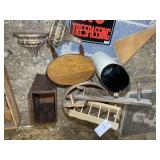 MISC GROUP INCLUDING BASKETS, SMALL WOODEN TRASH C