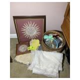 GROUP INCLUDING MISCELLANEOUS LACE TABLECLOTHS, DO