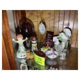 GROUP OF MISC DECORATIVE ITEMS, LIGHT HOUSE, BELL,