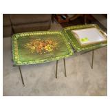 PAIR OF VINTAGE METAL TV TRAYS