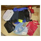 GROUP OF MISCELLANEOUS MAKEUP BAGS AND DUFFEL BAG