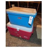 PAIR OF COOLERS ONE BLUE COLEMAN, ONE RED IGLOO