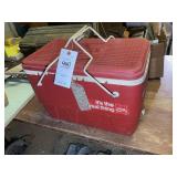 IGLOO COKA-COLA COOLER