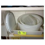 GROUP OF PLASTIC CAKE CARRIERS AND STORAGE CONTAIN
