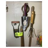 GROUP OF CARDENING ITEMS, RAKES, SPRAYER, ETC