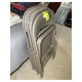 GROUP OF METAL FOLDING CHAIRS