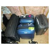 GROUP OF ROLLING LUGGAGE